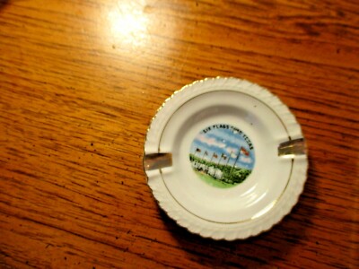 Ashtray, Six Flags Over Texas, Small Round Ceramic Ashtray.