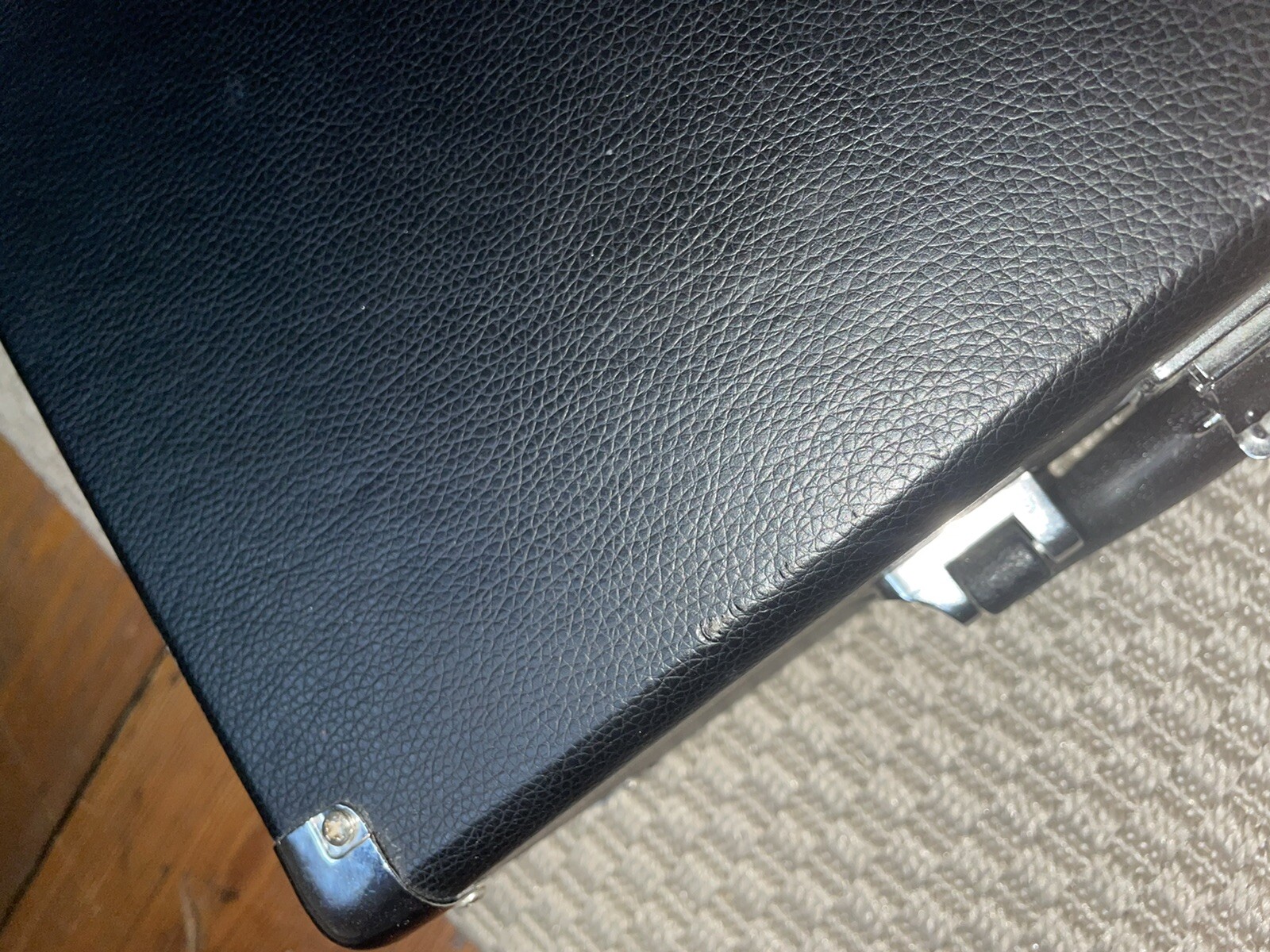 AKAI A60011N Retro Portable Vinyl Record Turntable Player, Briefcase