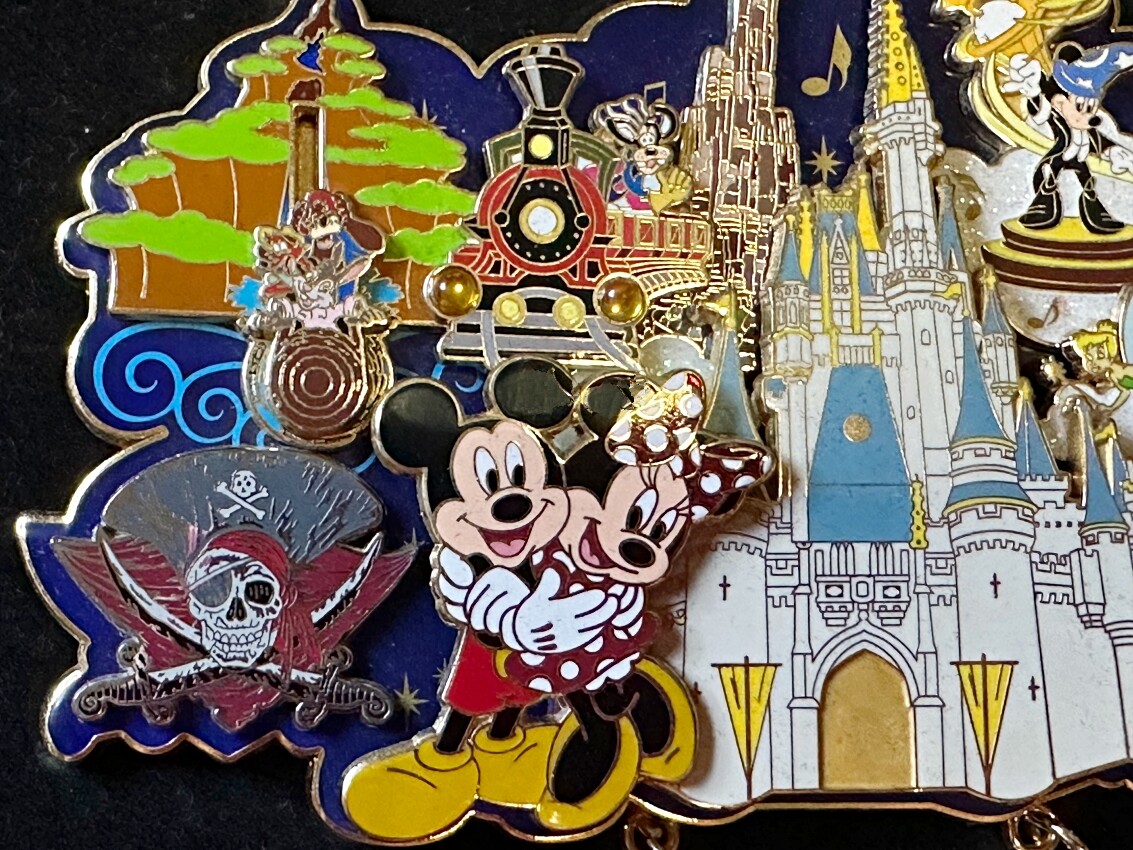 Disney - JIEBO Mickey & Minnie LED Love Rowbo – Jim Shore