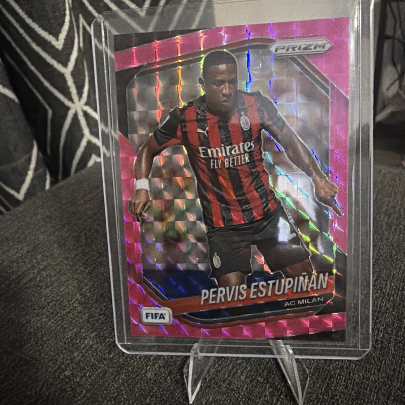 Panini Prizm FIFA Soccer 2025-26 Pervis Estupiñán AC Milan Purple  #29