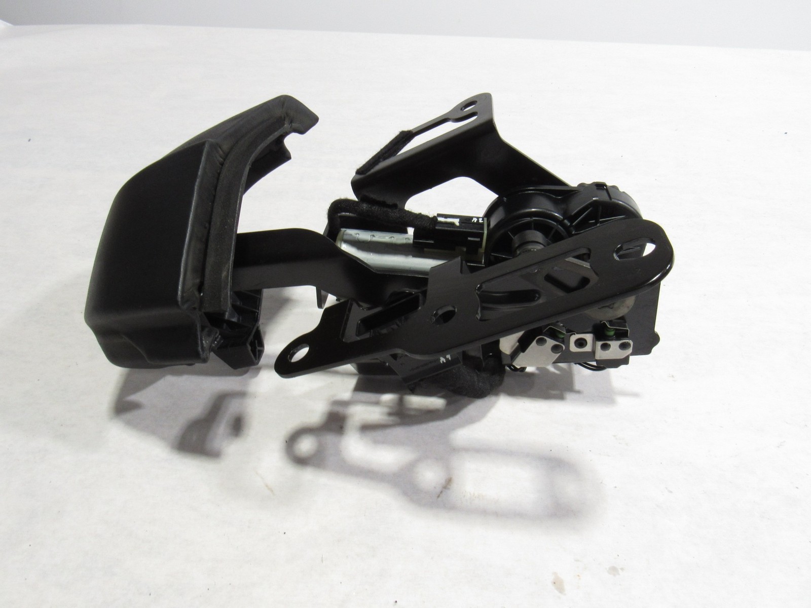 17-20 Mclaren 720S 720 2020 Left Dynamic Convertible Flap Arm Lift Motor #3