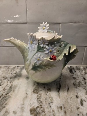 Franz FZ00300 Porcelain Teapot Ladybug Design Hand Painted Daisy Floral Vintage