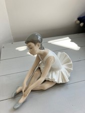 Vintage Nao Figurine Ballerina