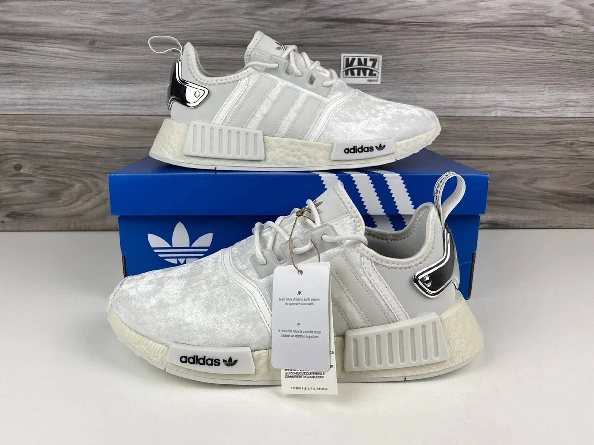 adidas gazelle silver green womens Adidas Men's NMD R1 Shoes