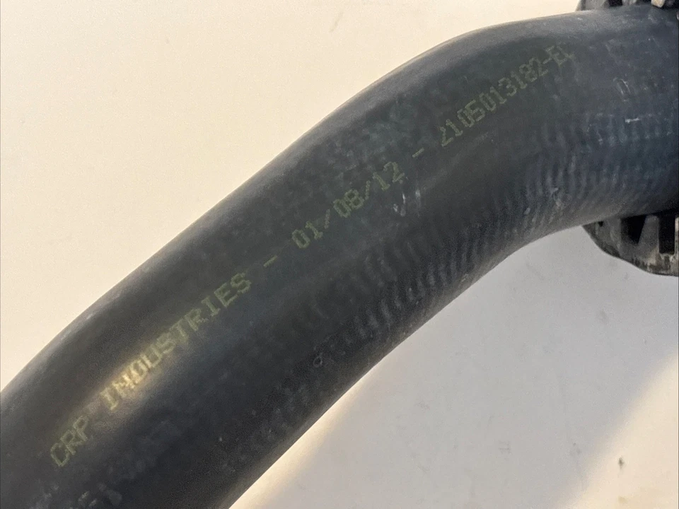Mercedes-Benz 1997 E420 Molded Coolant Hose #2105013182 - Image 3 of 4