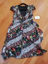 NWT Jodi Kristopher Floral  Black V Neck Dress Junior 7/8