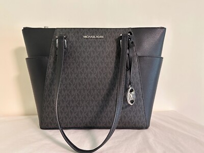 新品　BRIEFING MK POUCH S ECO TWILL Small Metallic Empire Monogram Travel Pouch | Michael Kors [US]