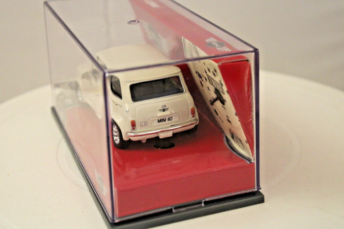 Corgi Classic Mini CC82207 - BL/Rover Mini - Mini 40 - Old English White - 1:36s - Picture 4 of 8