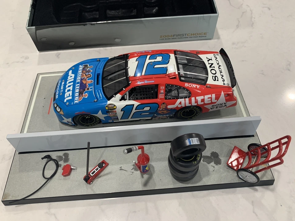 Team Caliber 2004 First Choice 1:24 Collectible 12 Ryan Newman DC JL / ALLTEL - Image 4 of 4
