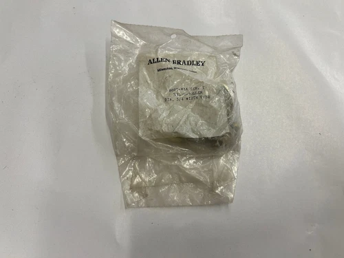 NEW Allen Bradley 802T-W4A Ser. 1 Nylon Roller Dia. 3/4" WD. 9/32"