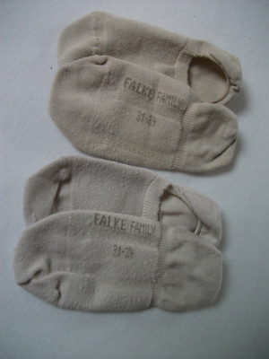 FALKE FAMILY -  2 Paar ideale Kinder Sneaker beige Gr. 27-30 neuw.