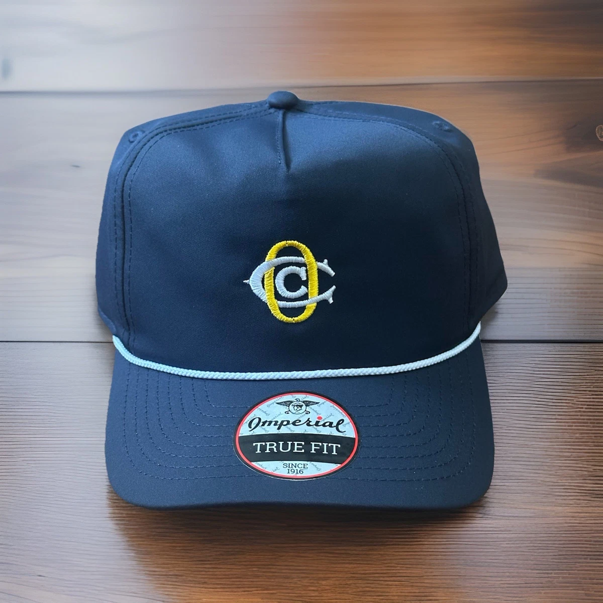 Country Club Casquette Strapback by HUF - 42,95
