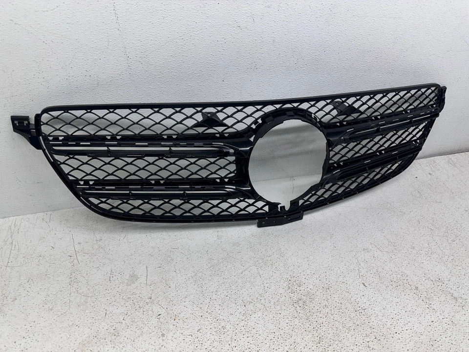 New 2016-2018 Mercedes-Benz GLE GLE350/GLE550e W166 Grille  w/o Camera OEM USA Foto 3 de 4