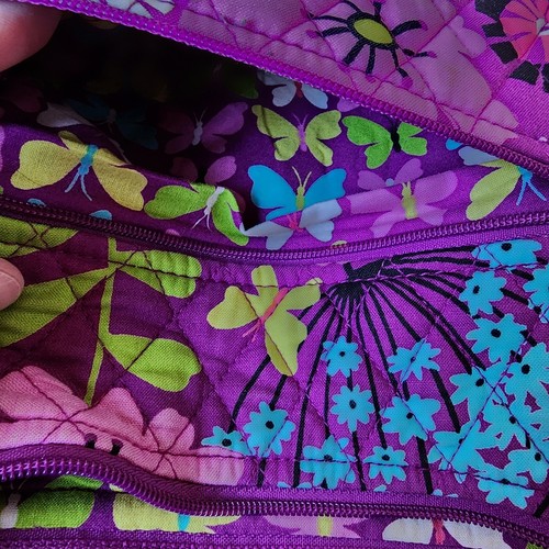 Vera Bradley Hipster Crossbody Handtasche Flutterby Schmetterlinge Lila Schultertasche - Bild 7 von 11