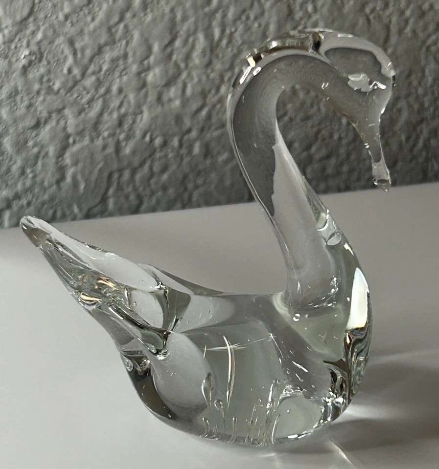 Vintage Handblown Art Glass Swan Figurine Clear Crystal Murano Style 4.5” 1960’s - Image 2 of 4