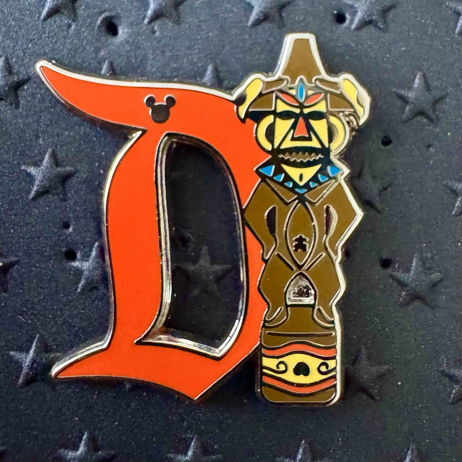 Disney Pin Hidden Mickey Disneyland D Pele Enchanted Tiki Room Pin 2019