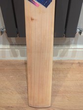 Dukes Challenger Test Pro English Cricket Bat - Size Harrow