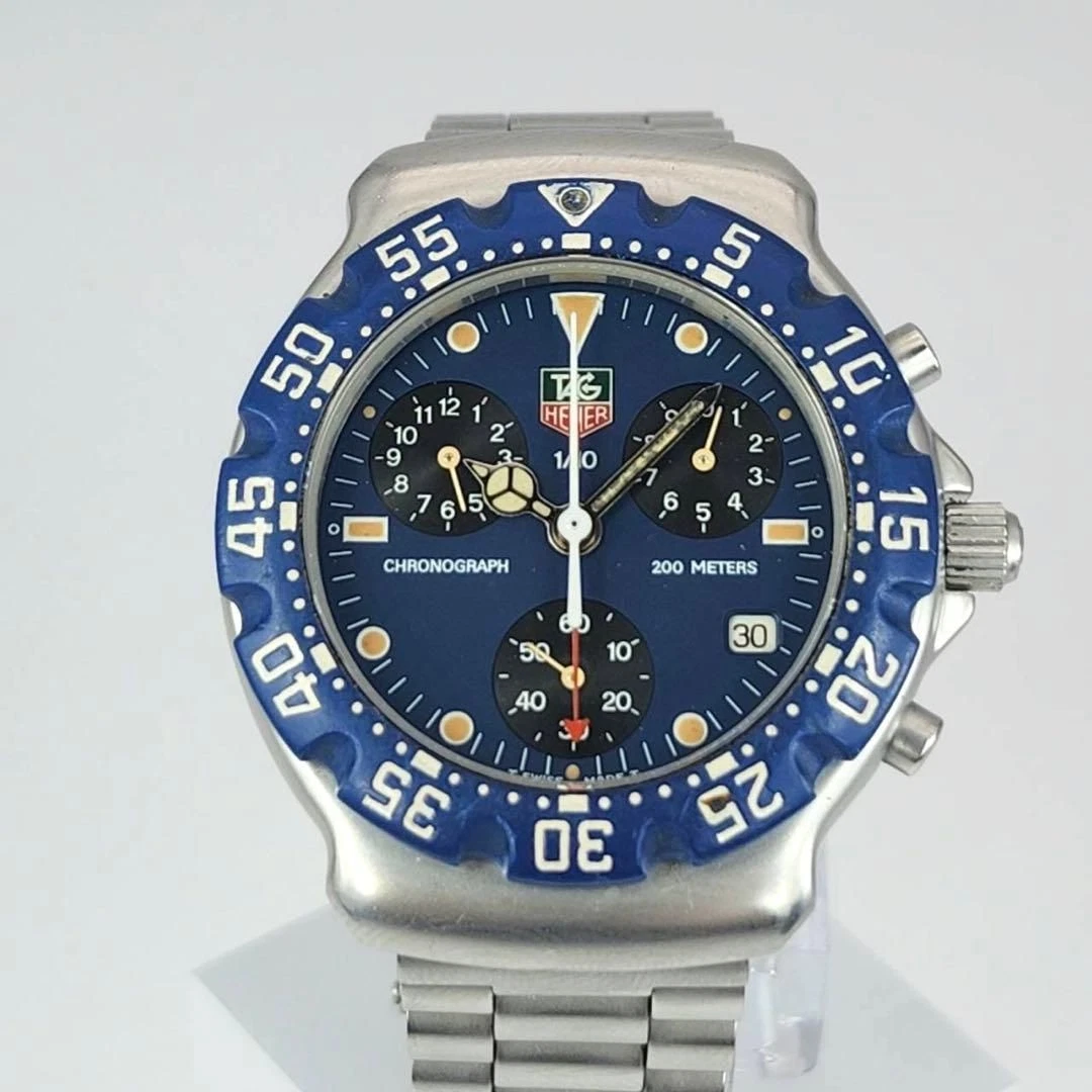 TAG Heuer Formula 1 Men 200 m (20 ATM) Water Resistance