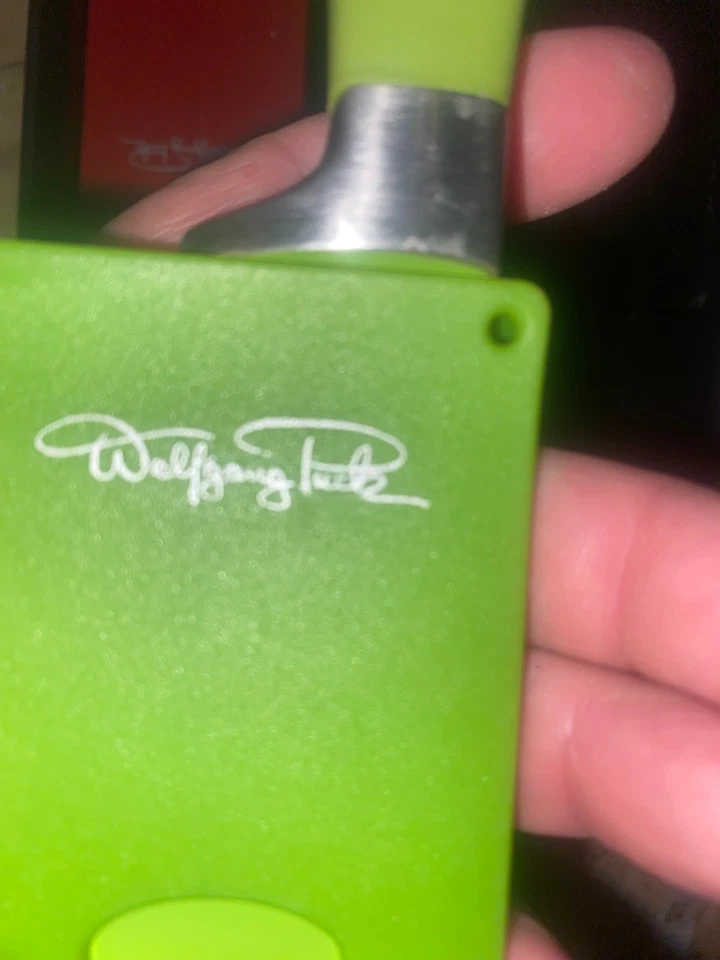 Juego de 5 cuchillos para cubiertos antiadherentes de colores Wolfgang Puck Foto 4 de 4