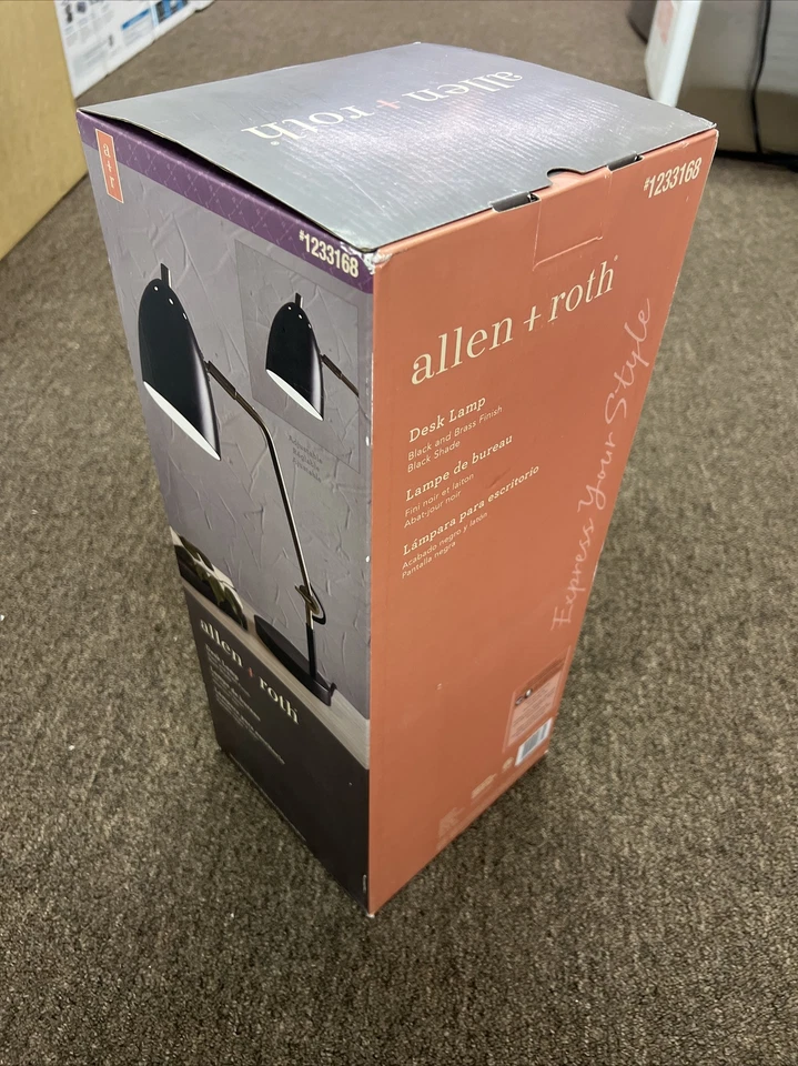 Lámpara de Escritorio Allen + Roth Ajustable Negra con Acentos de Latón con Pantalla de Metal Foto 2 de 2