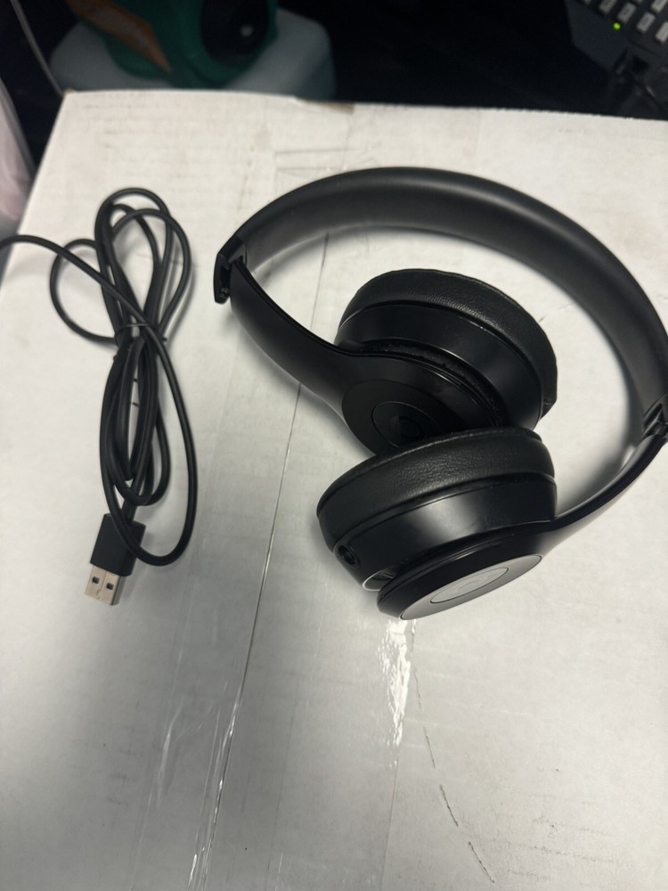 Beats by Dr. Dre Studio Pro Wireless Bluetooth Headphones - Black MQTP3LL/A