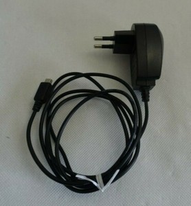 Axida, AC-DC Adapter, Netzteil,  FTO-06PS-5.0V, 5V, 250mA (636)