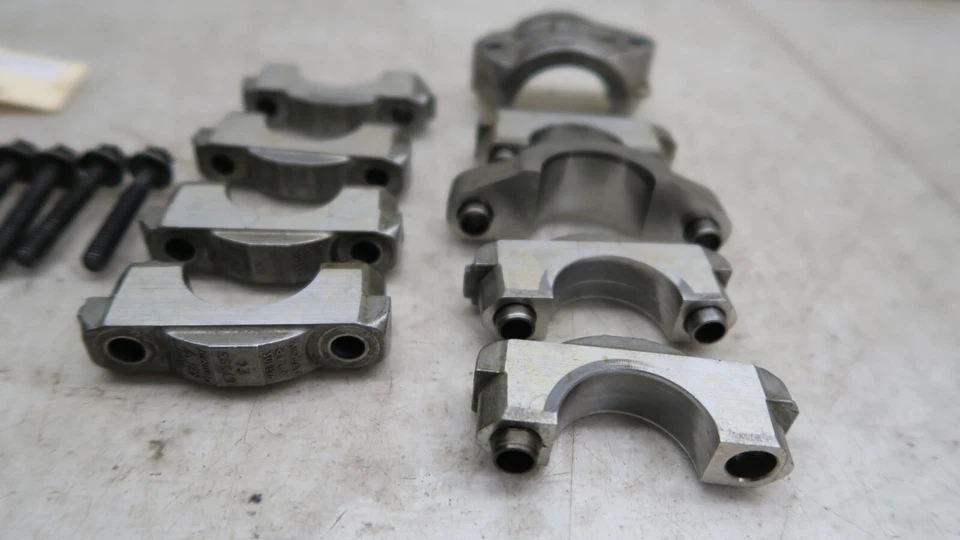 Juego de 7 tapas de cojinetes del árbol de levas del motor derecho Porsche Cayenne S 2011-2016 OEM 4,8 L Foto 3 de 4