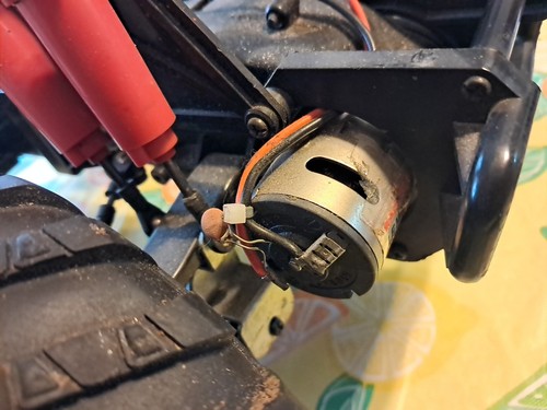 Kyosho Double Dare 1/10 Nissan 4WD Truck Untested As Is - Picture 13 of 24