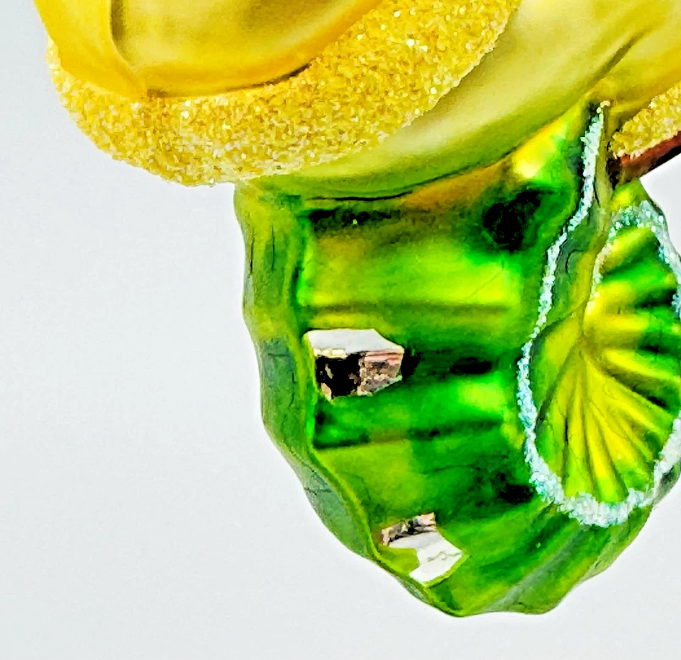 Patricia Breen Hi Ho Santa Seahorse Green Yellow 1999 4.5 inch #9914 FLAWS - Image 4 of 4