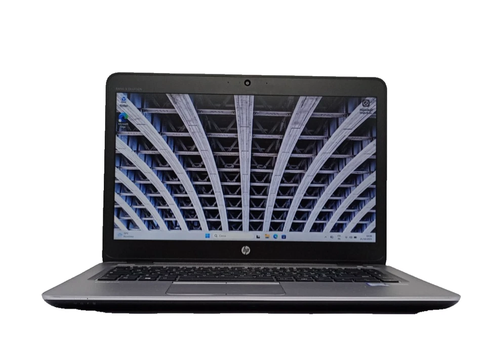 HP EliteBook 840 G3 · i3-6100U · 8GB · 256GB, foto 2 di 5