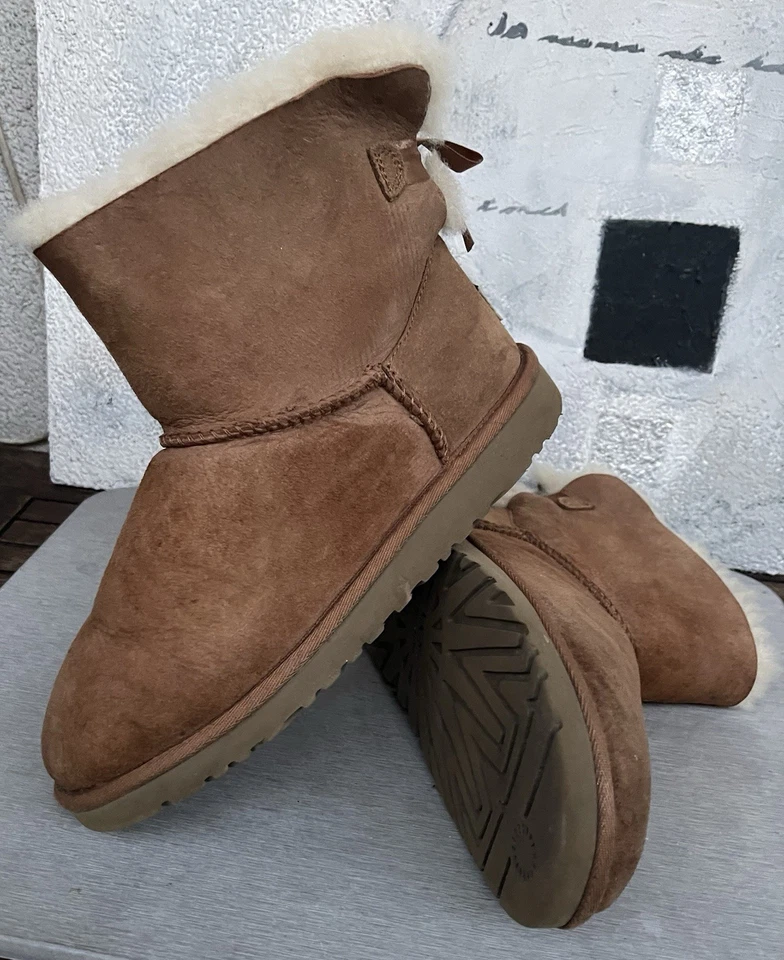 UGG Boots Classic Mini Bailey Bow Boots Chestnut Ankle High Boots EU38 - Image 4 of 4