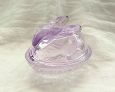 Glashase Deckeldose Eierkorb Ostern zartes lila l ca. 11 cm