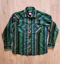 vintage Wrangler long sleeve Pearl Snap Button Down shirt light weight