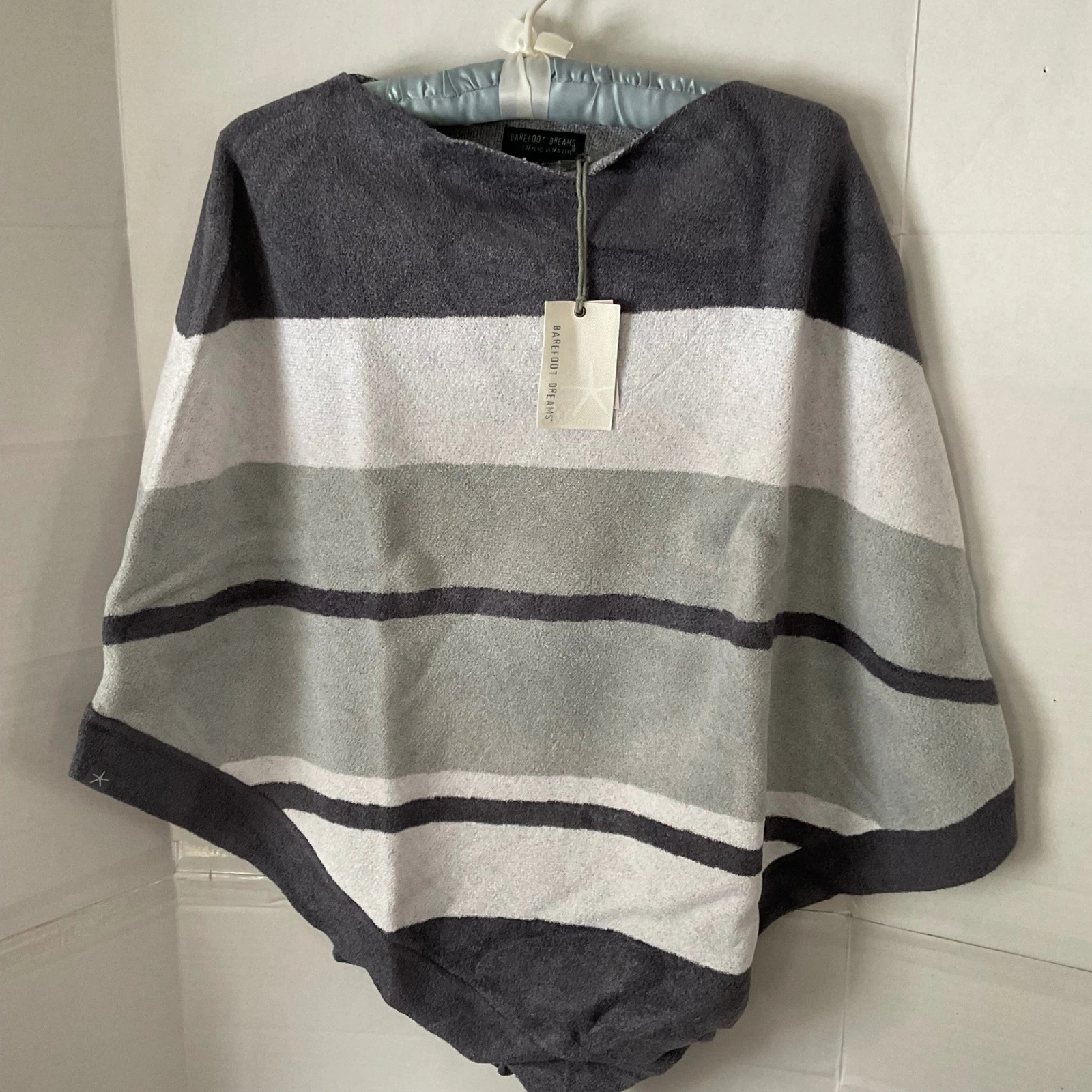 Barefoot Dreams CozyChic Ultra Lite Ocean Breeze Poncho Blue Water Stripe OS NEW