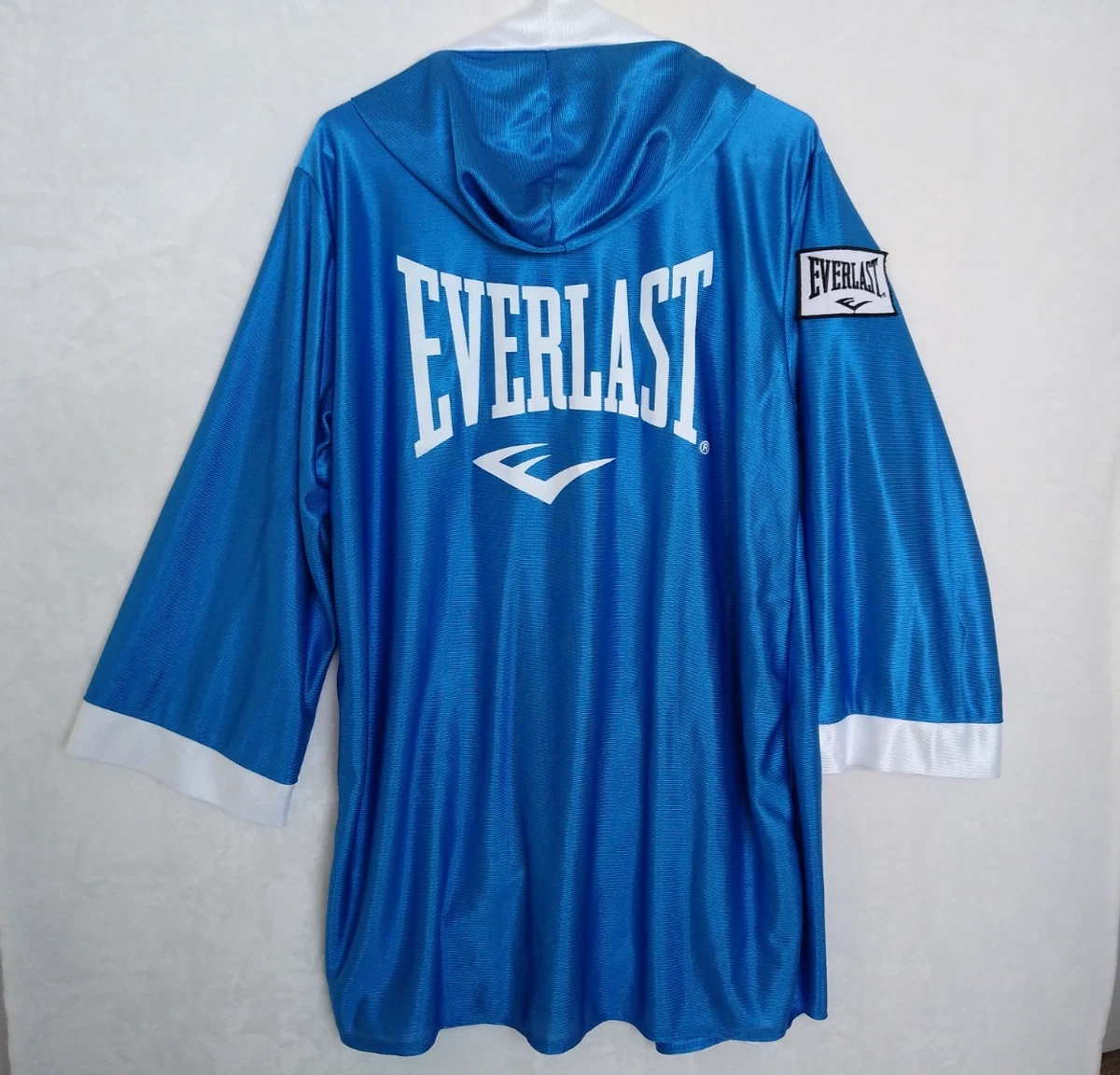Everlast Boxing & Martial Arts Robes for sale | eBay