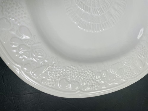 Martha Stewart FOREST GROVE TURKEY Stoneware 18.5 X 14.5 Platter Embossed White - Picture 7 of 11