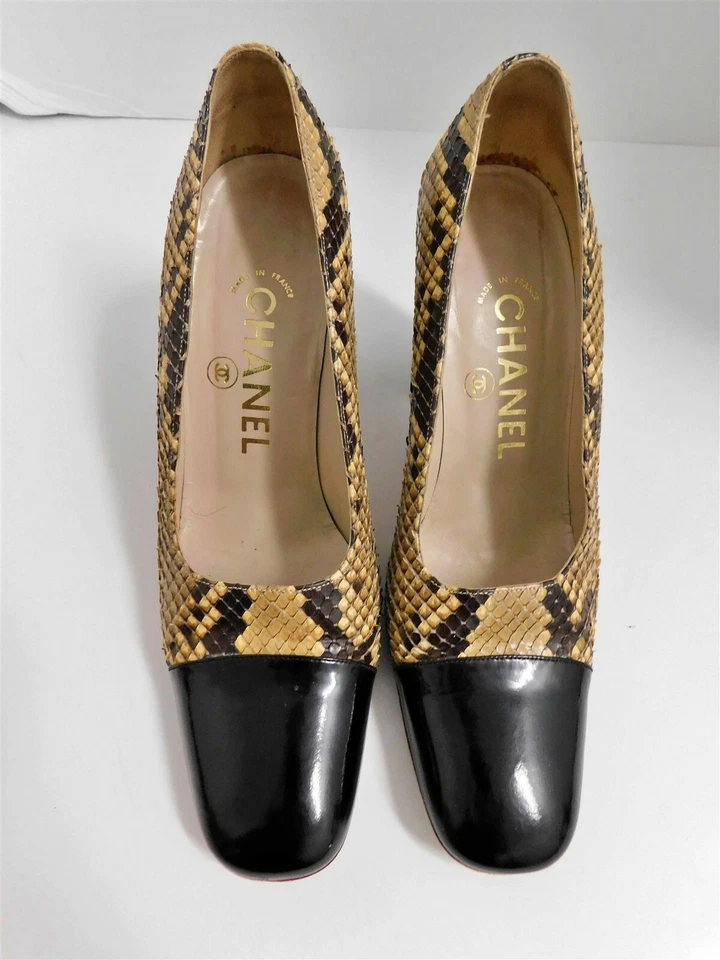 Chanel Vintage Marrón Piel de Serpiente Negro Charol Puntera y Tacón Bombas Francia 35.5 Foto 3 de 4