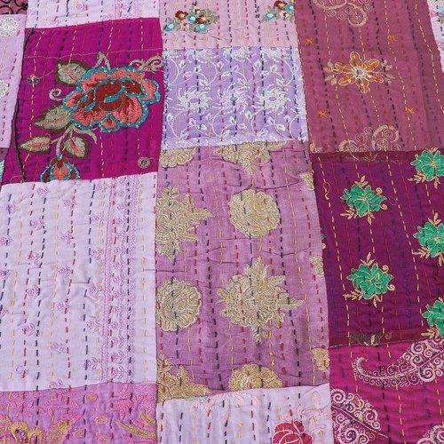 Indian Handmade Kantha Quilt Twin Reversible Purple Bedspread Patchwork Throw - Picture 5 of 5