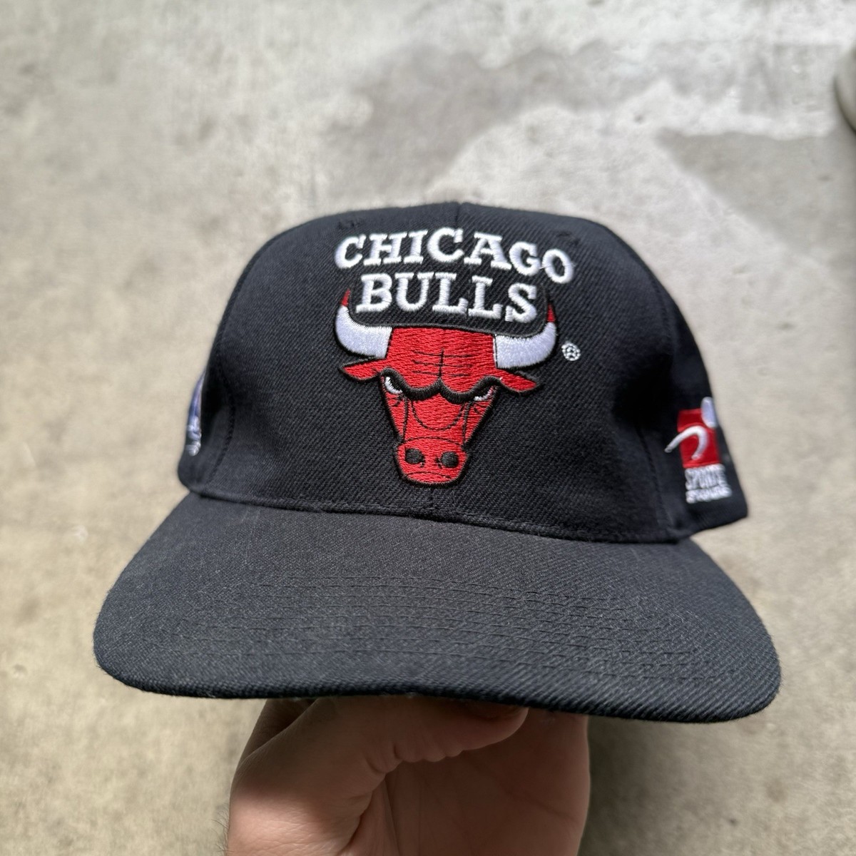 90’s CHICAGO BULLS ブラックキャップ il_fullxfull.6900584147_1peb.jpg