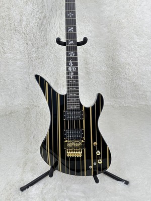 Schecter Synyster Electric guitar black yellow lines FR bridge gold hardware