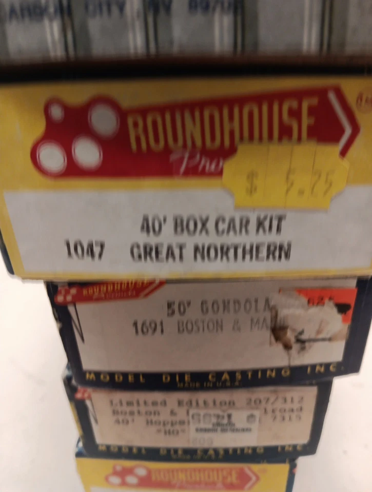 5 Roundhouse Products  Cars With Original Boxes #3600,7315,1691,1047,express Ref - Image 3 of 4