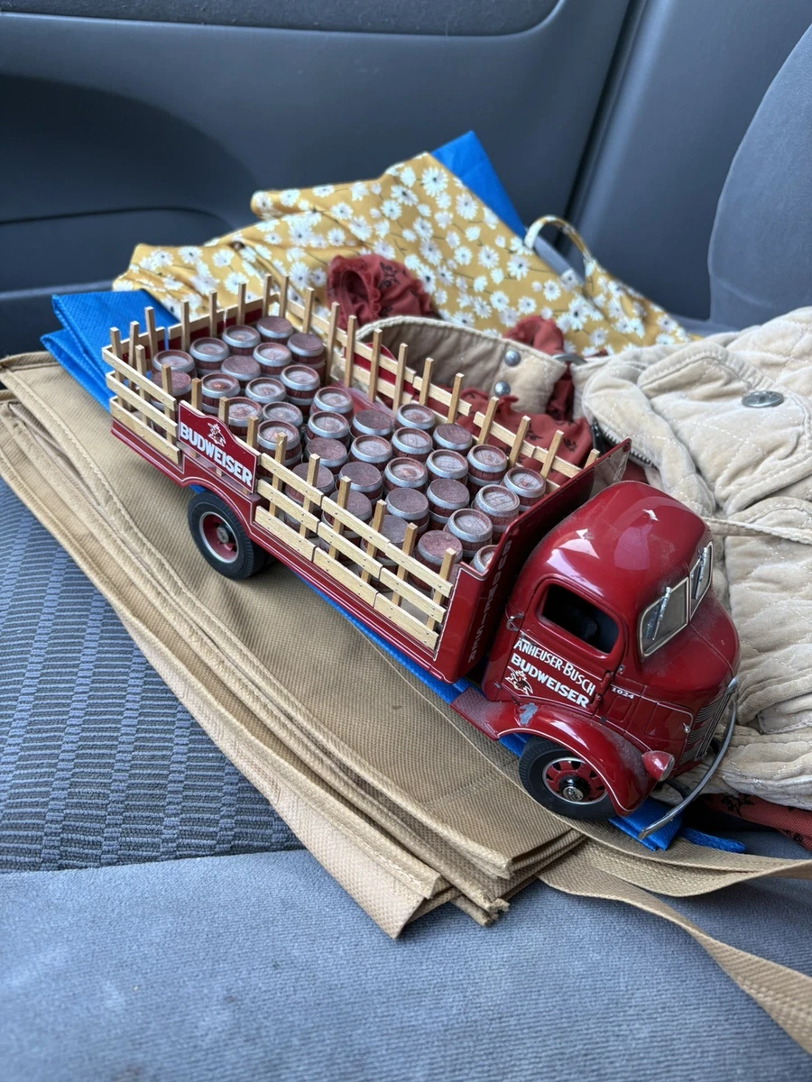 Budweiser Delivery Truck In Contemporary Manufacture Diecast Cars