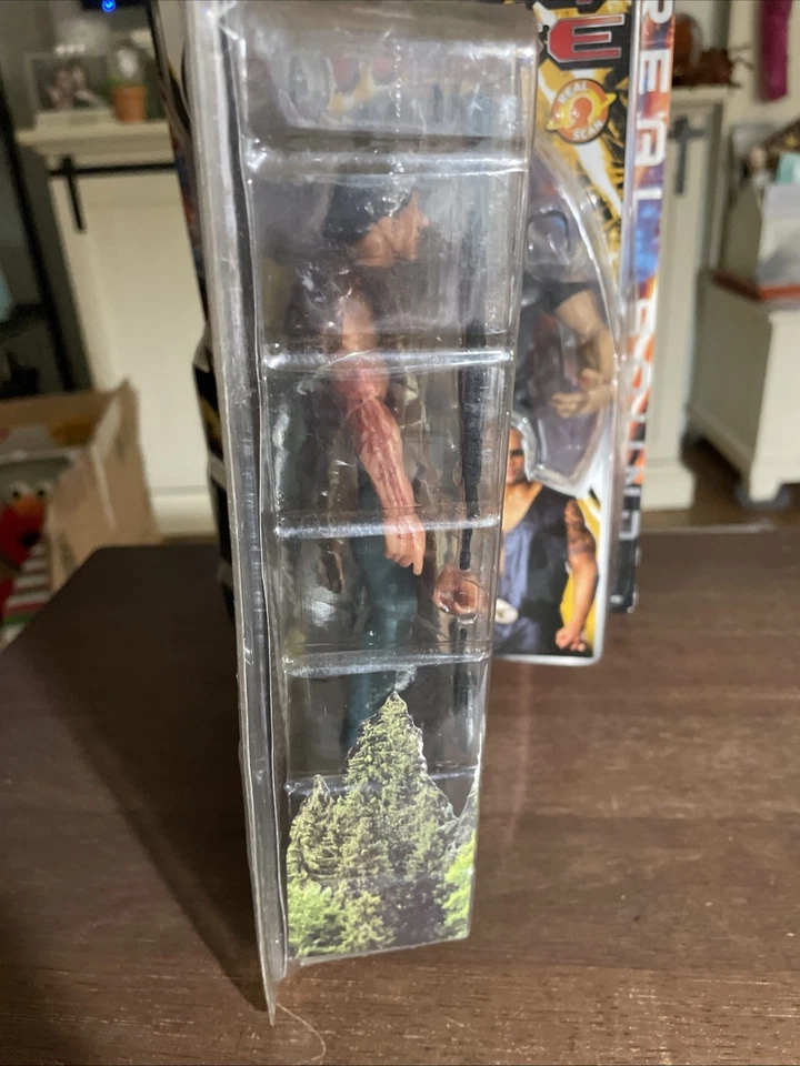 Figura de acción NECA First Blood - Rambo Survival Version 7" (53502) Foto 3 de 4