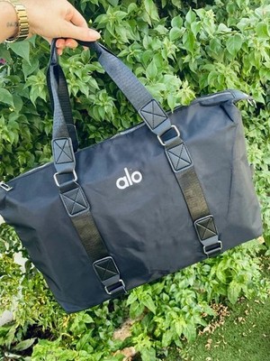 Alo Yoga Gym Duffle Tote Bag - NWT - Lightweight Crossbody