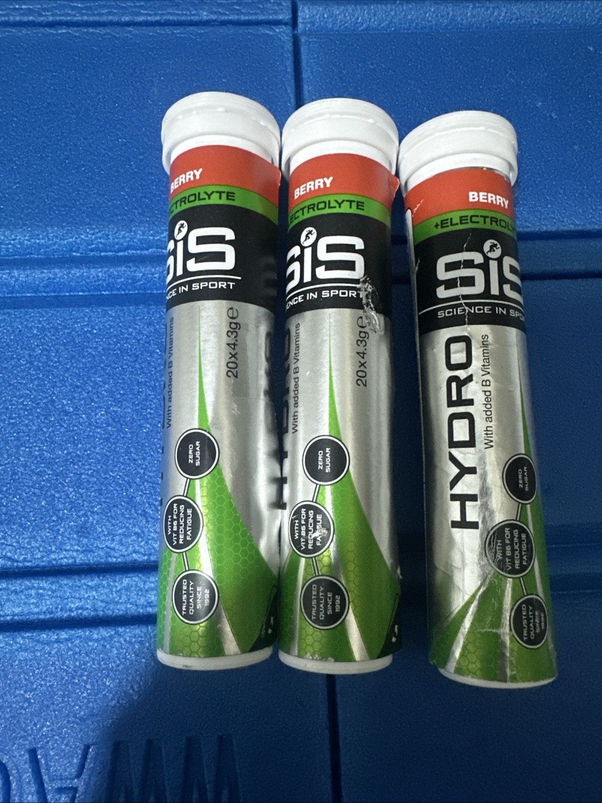 3x Science in Sport Hydro Tablets + Electrolytes Berry Flavour(label damage)