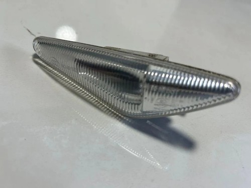 BMW X5 E70 Kotflügelblinker vorne rechts 7191008 3.50 Diesel 210kw 31752563