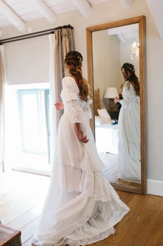 Vintage White Wedding Dresses Floral Sleeve Ruffle Tiered Lace Skirt Bridal Gown - Picture 7 of 12