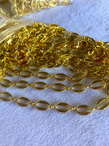 25ft 8mm x 13mm Gold Plate Oval Link Chain GB3