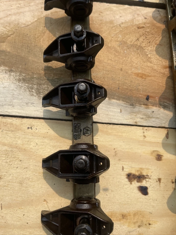 LS Rocker Arm Set - USED - GM 4.8L 5.3L 6.0L Set of 16 LS1 LS2 LS6 LQ4 LQ9 - Image 2 of 4
