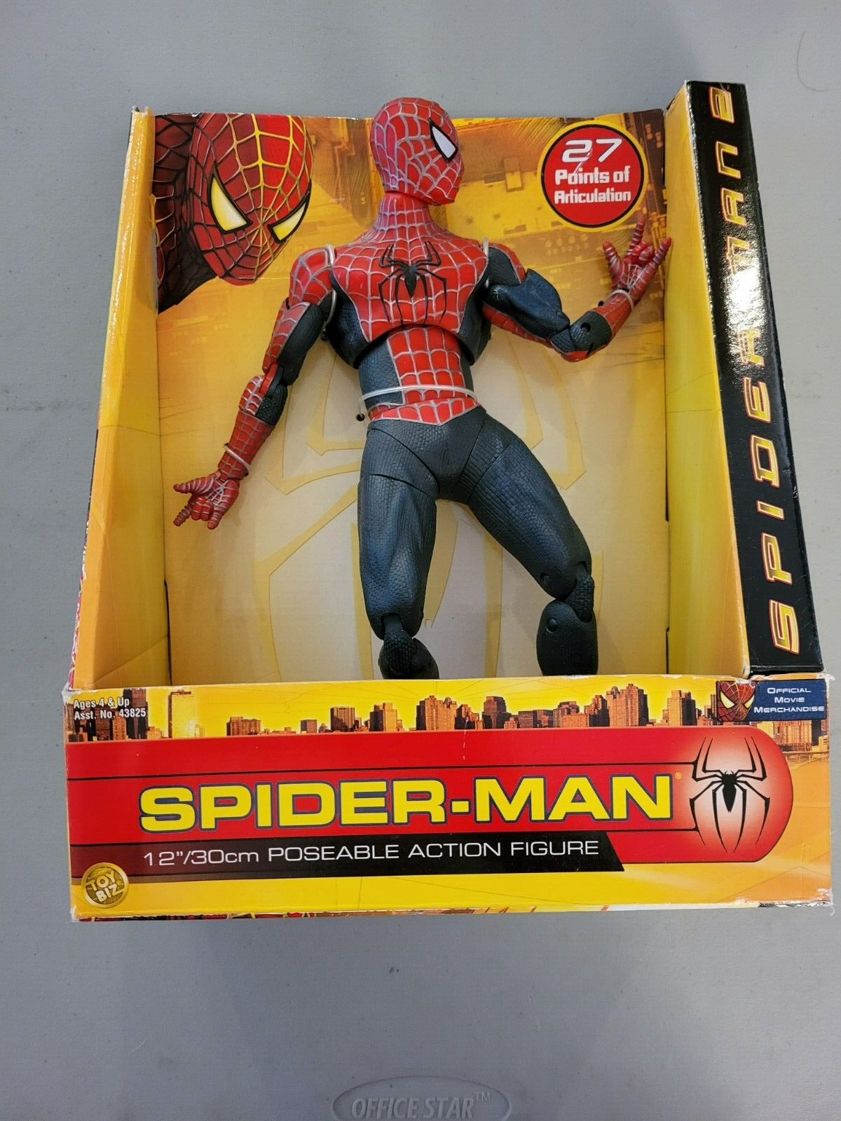 Spider-Man & Mary Jane 12 Collector Set Spider Man 2 2004 Toy Biz #43888  NRFB - We-R-Toys